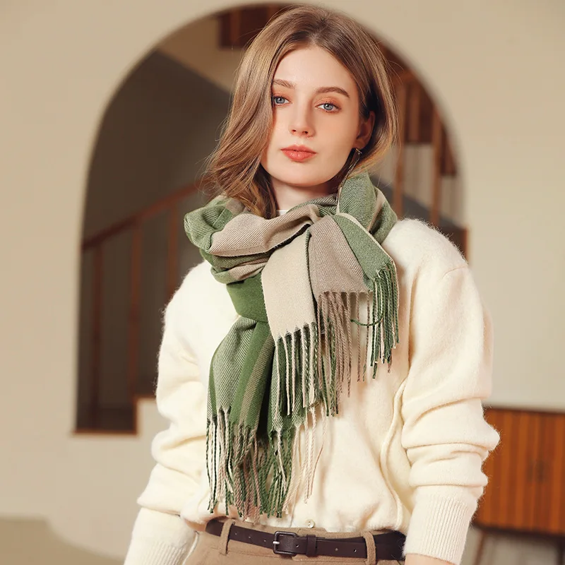 

Autumn and Winter Women's Warm Knitted Wool Tassel Neck Thickened Windproof Scarf Fashion Luxury Brand H175