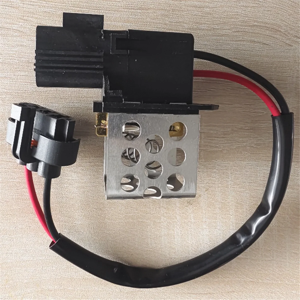 

Engine Cooling Fan Resistor 7R3Z-8L603-A for Ford Mustang 20 New Arrivals 3Z-8I603-A