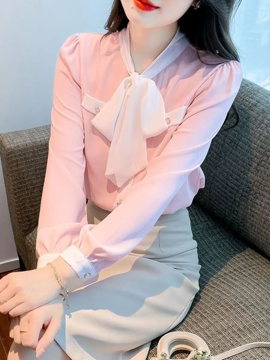 camisa-feminina-rosa-de-chiffon-com-lenco-longo-de-bolso-e-laco-borboleta-–-nova-colecao-outono-2026-–-estilo-elegante-e-moderno