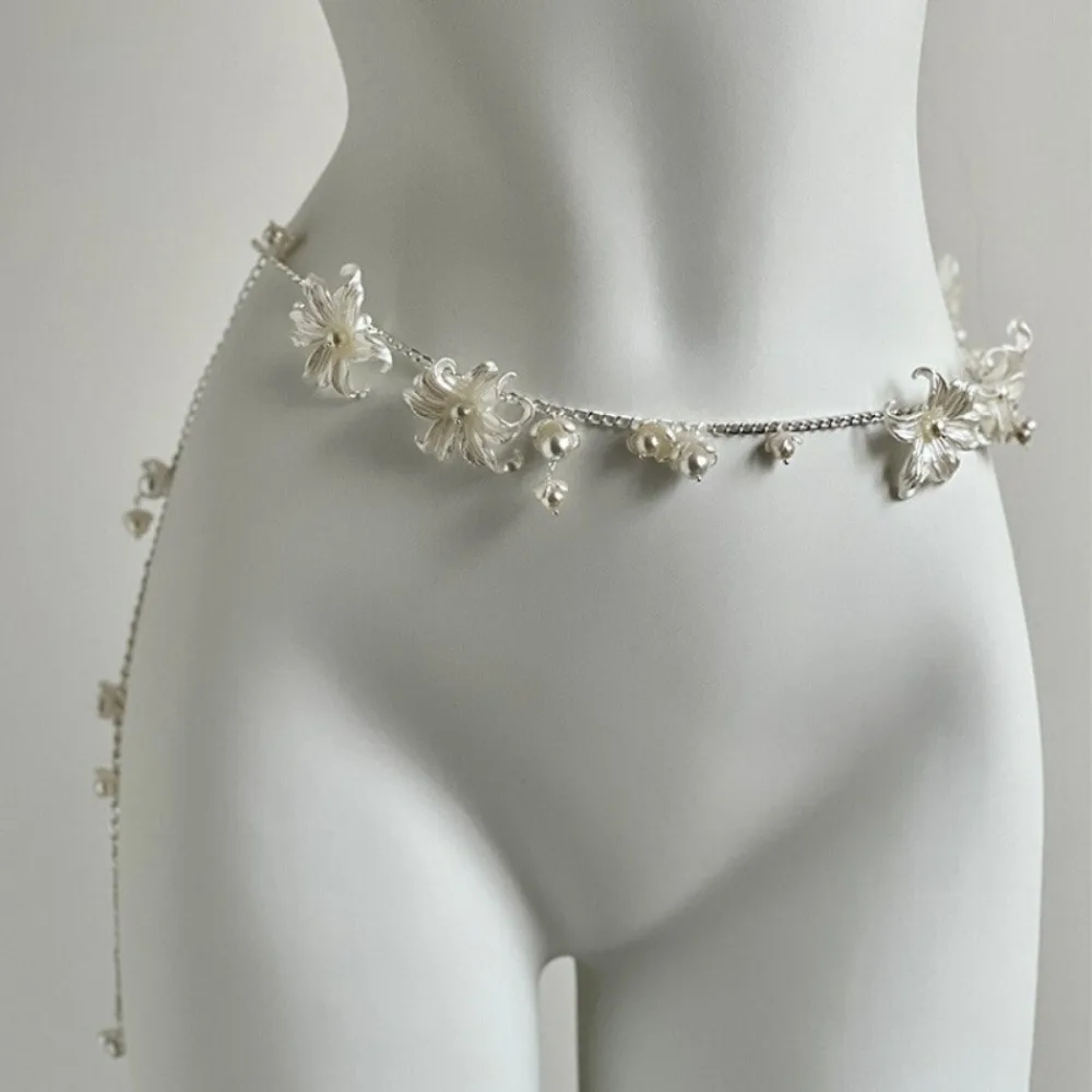 Fashion Elegant Pearl Waist Chains Waist Accessory Versatile Floral Belly Chain Boho Hip Chain Women