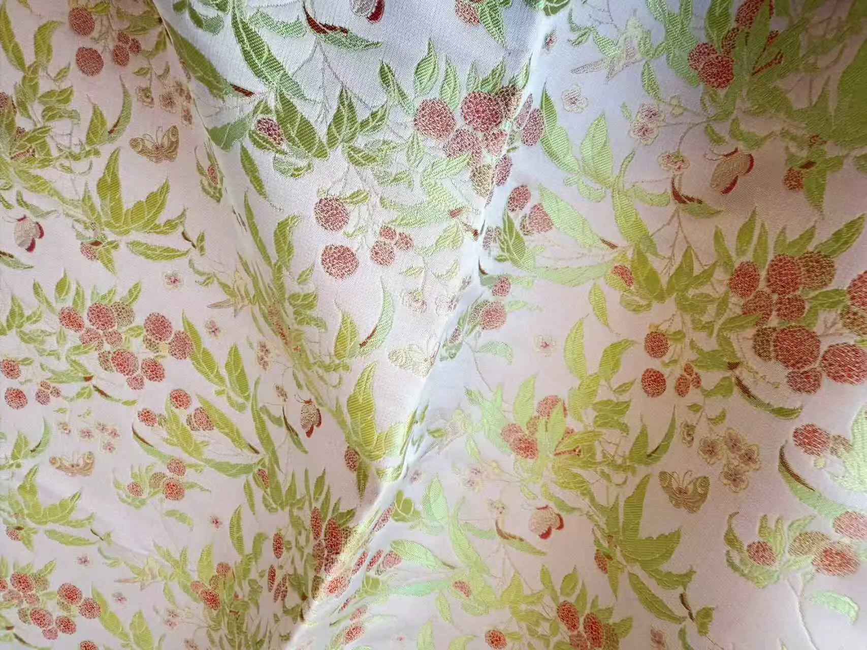 Lychee Pattern Designer Fabric 100% Silk Song Brocade for Cheongsam Waistcoats Hair Clips Bags and Handmade Crafts
