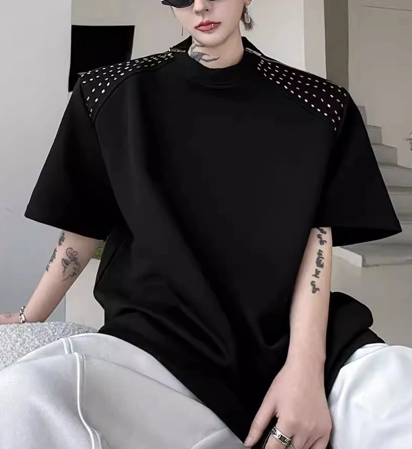 Men's 2026 Summer New High-end Round Neck Short-sleeve T-shirts Men's Handmade Beaded Zipper Decorative Design Half-sleeve Tees