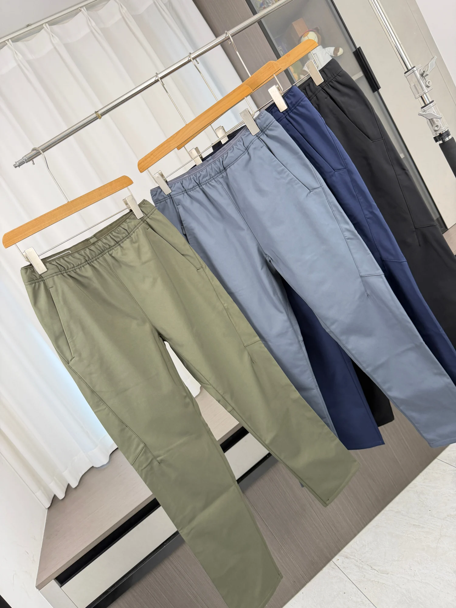 Outdoor Lightweight Warm Men's Autumn Winter Straight Leg Thin Fleece Anti-Wind Casual Pants Trendy Straight Cut Leisure Trou...