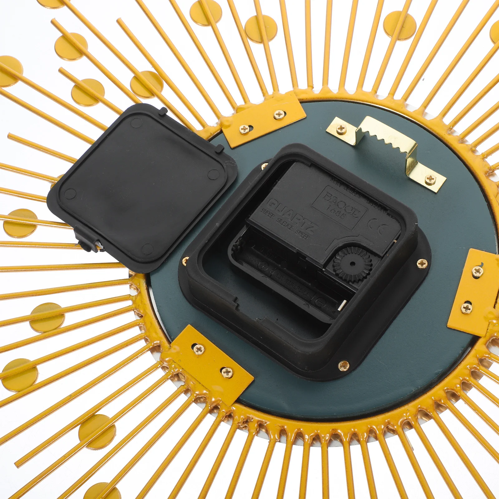 

3D Wall Clock Decorative Metal Art Clock Silent Quartz Diamond Room Bedroom Decor Modern Style Quiet Sweep