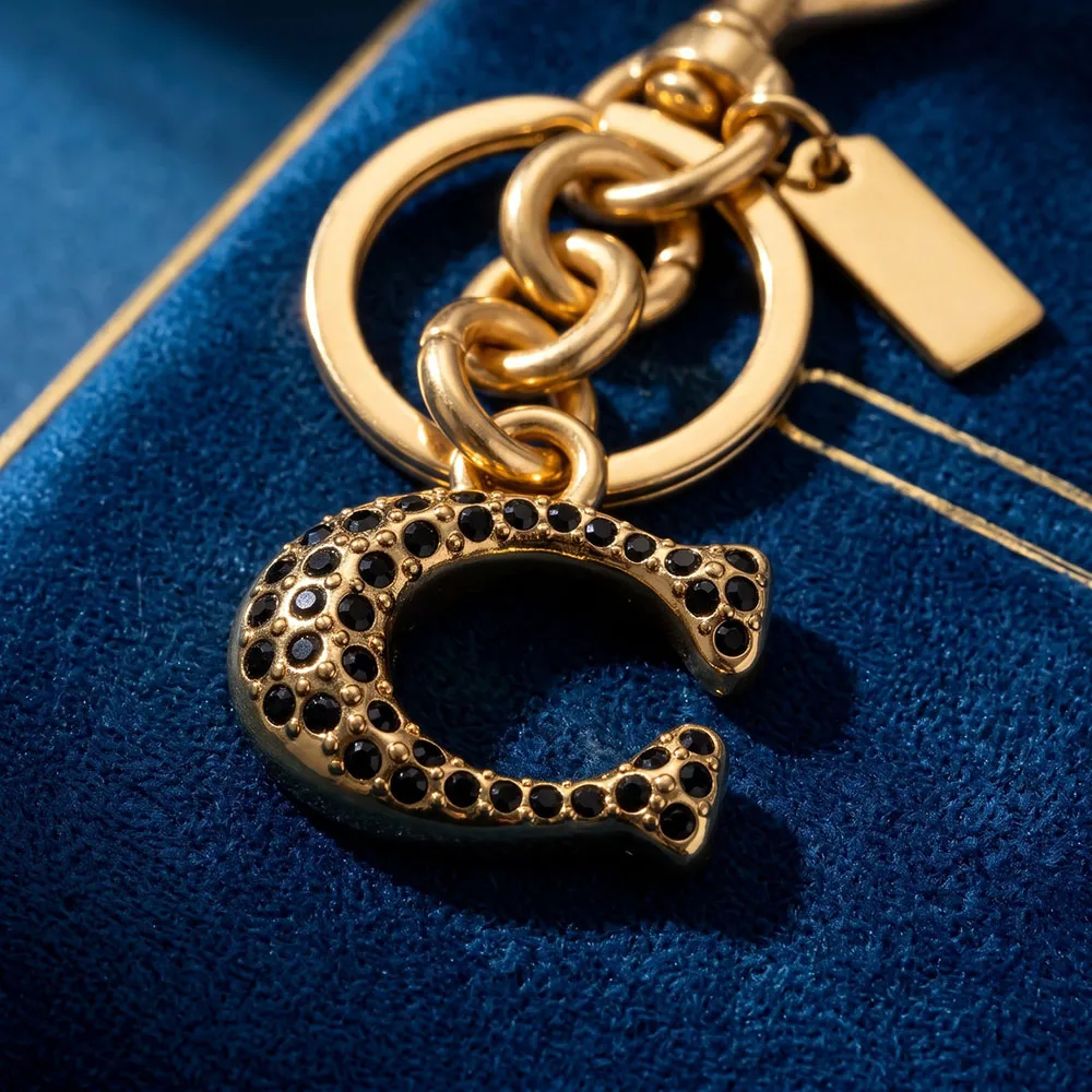 Exquisite Metal Letter Keychains For Women Y2k Bag Pendant Fashion Car Keyring Jewelry Gift Decoration Accessories