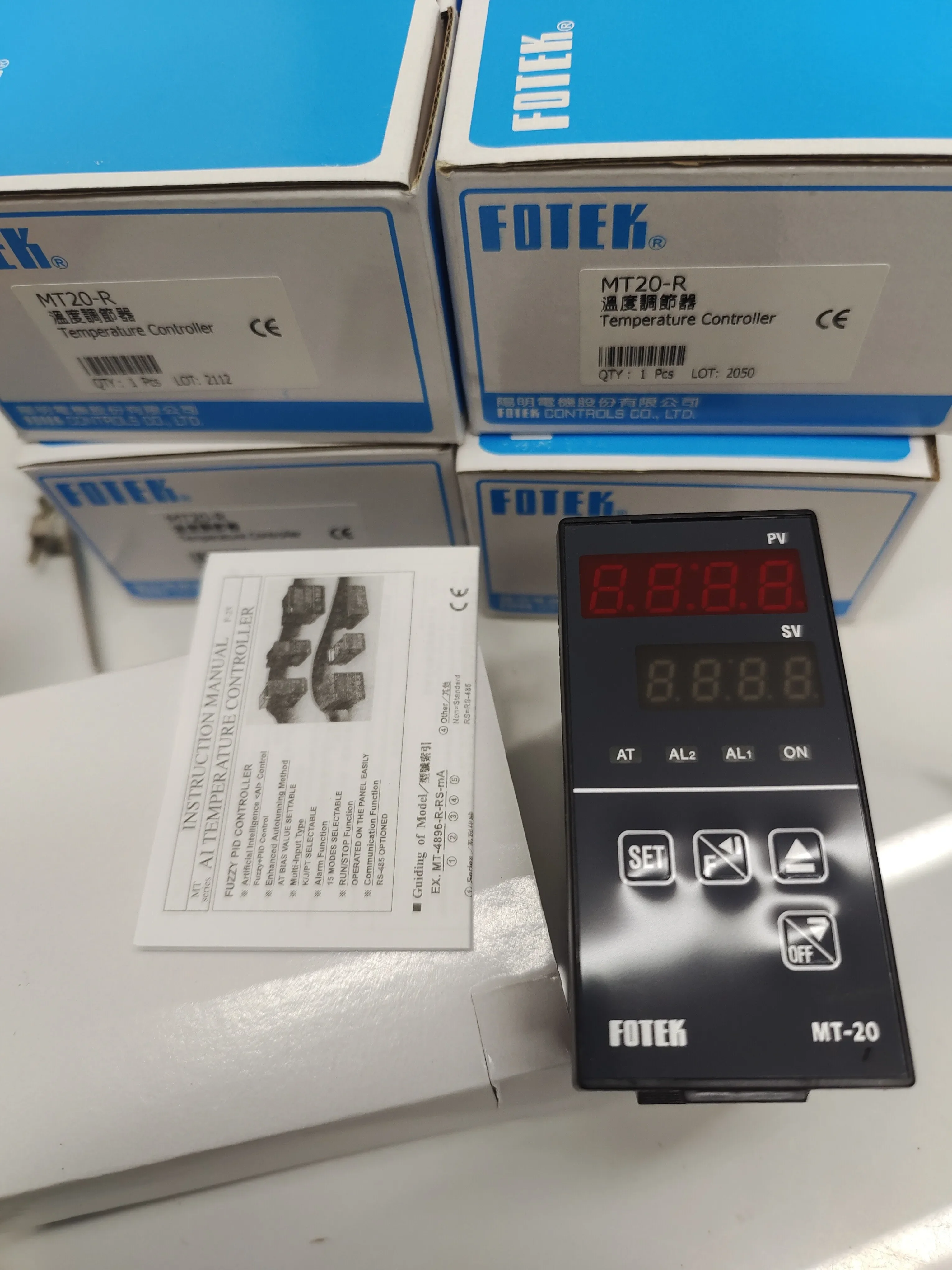 

2025.4Taiwan Yangming Fotek Temperature Controller MT20-R
