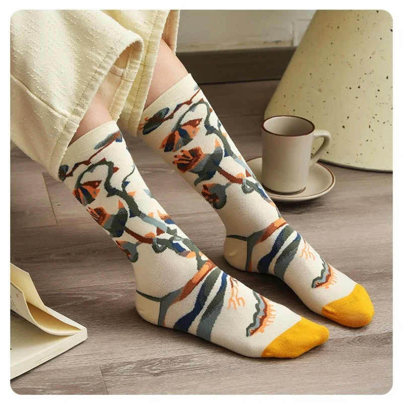 Trendy and Personalized Men Socks Hip Hop Oil Painting Abstract Sock Mouth Letter Embroidery Autumn Mid Tube Socks Women носки