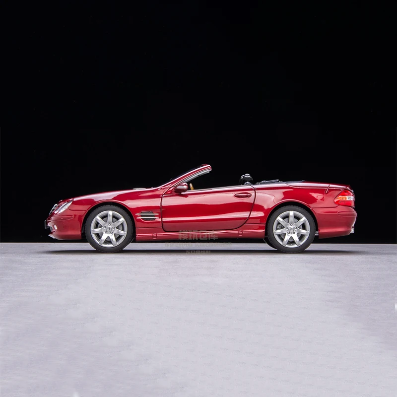 1:18 Scale Benz SL500 2003 R230 Sports Car Simulation Alloy Car Model Static Display Collectible Toy Gift Decration Souvenir