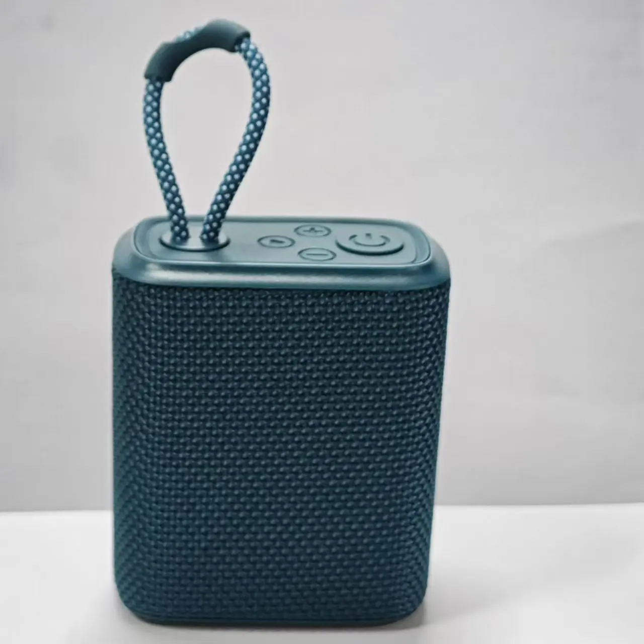 EBS-300 5W Mini Portable Bluetooth Speaker Fabric  Mesh TF Card Music Box IPX6 Waterproof For Phone  PC  Taplet  Palyer