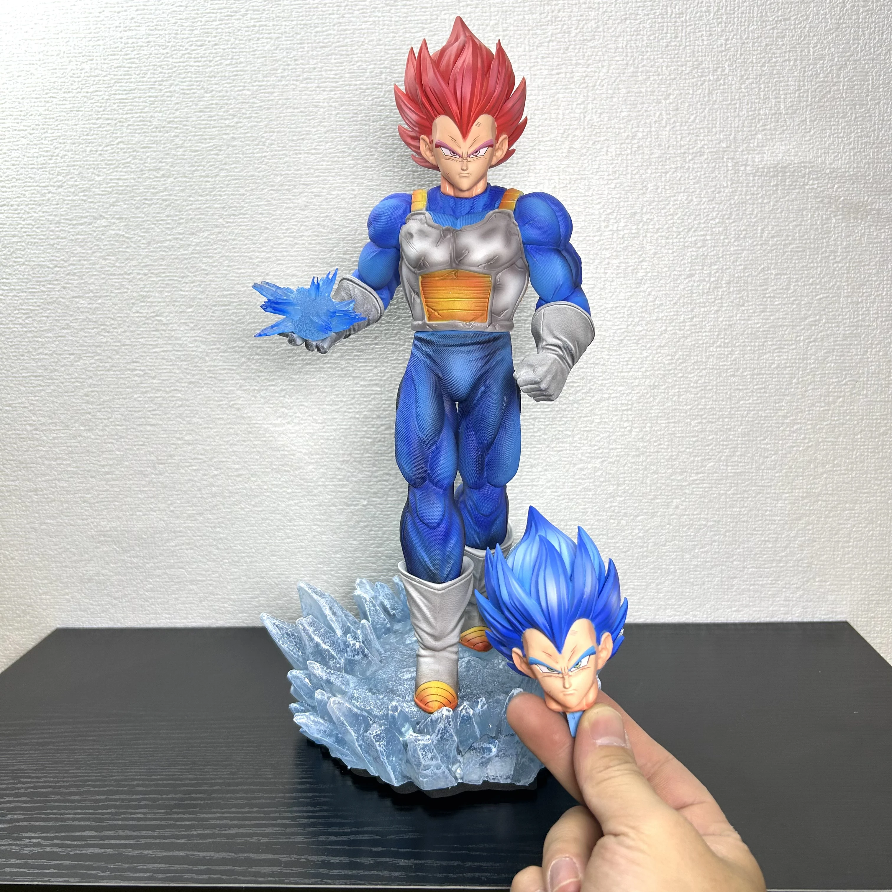 

JJ Anime Dragon Ball Z Vegeta Figure Super Saiyan Action Figure Collectible Statue Model Toy Gift