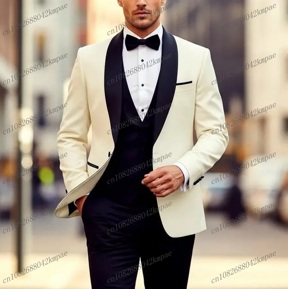 

Бело-черный мужской костюм для свадьбы, торжественных мероприятий, выпускного или деловых встреч, комплект из 3 предметов: пиджак, жилет, брюки.