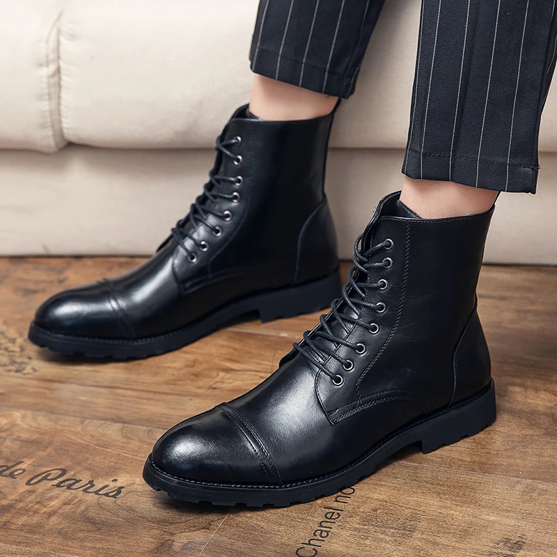 2023 New Men's Classic Retro Style Genuine Leather Super Soft Lightweight Boots British Style Luxury Brand Comfort Driving Boots