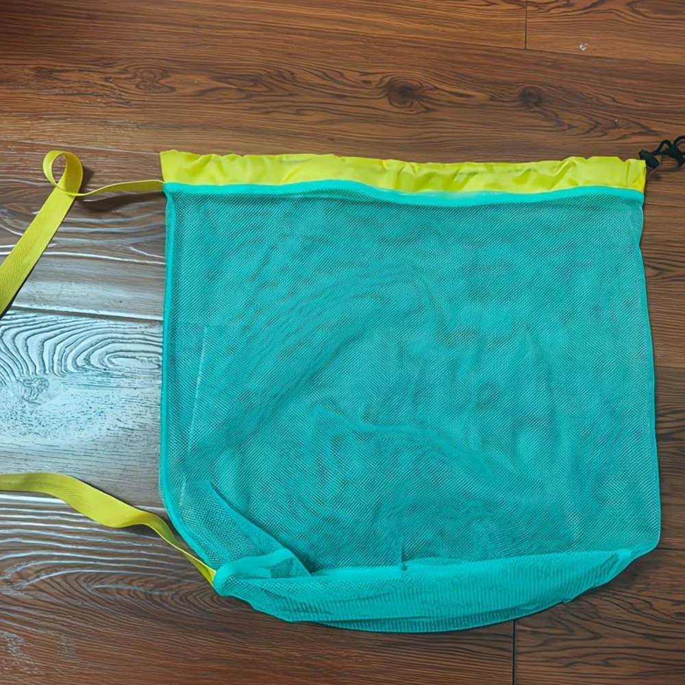 Extra-Large Capacity Drawstring Collapsible Mesh Shoulder Beach Bag, Sand-Proof and Breathable, with Functions for Shells, Changing Clothes, Towels, Etc., Portable Shoulder Bag, Perfect for Outdoor Travel, Swimming, and Vacation Storage