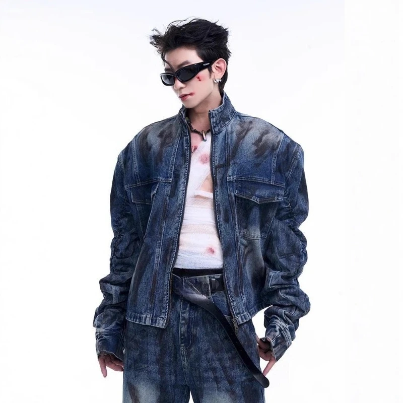 

Комплект из джинсовой ткани с эффектом потертости, мужская осенне-зимняя куртка с коротким воротником-стойкой и сборками, свободные повседневные джинсовые брюки в комплекте, верхняя одежда