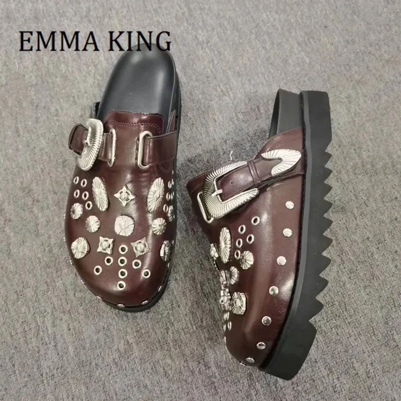 Women Eyelet-embellished Slippers Fashion Round Toe Silver Tone Buckles Mules Female Chunky Rubber Sole Studded Leather Flats