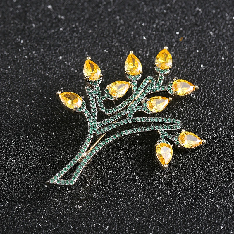 Full Green And Yellow Zircon Sapling Copper Lapel Pins Bling Hollow Tree Brass Brooches Women Girls Dress Corsage Nature Lovers