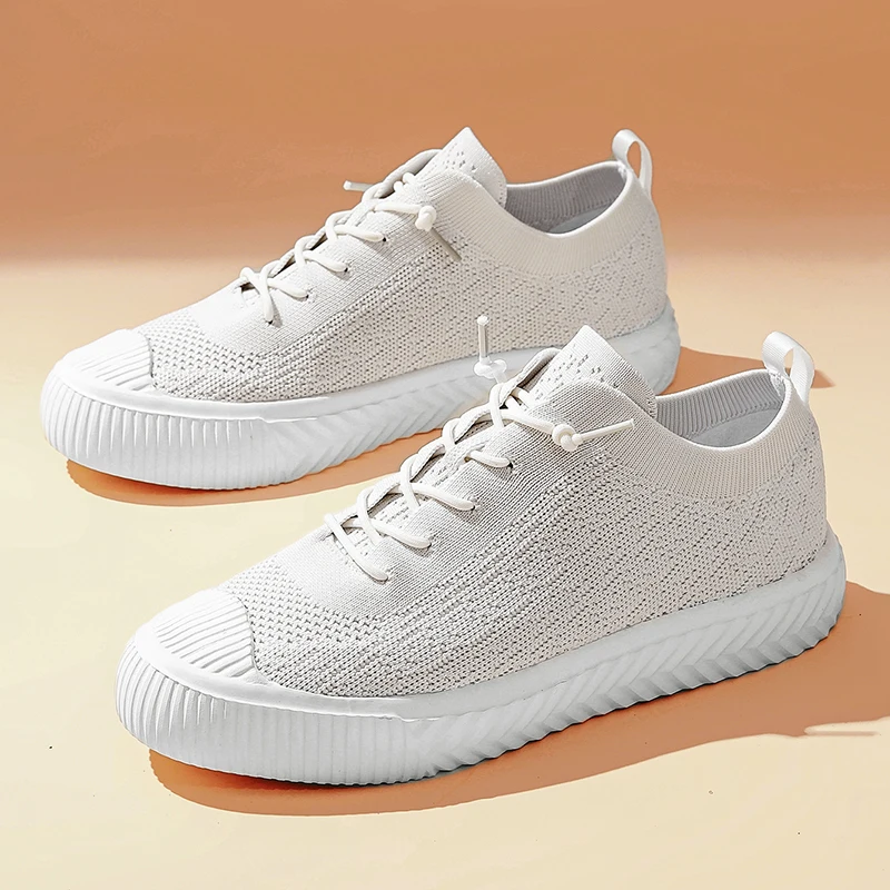 New Original Spring Summer Walking Shoes for Both Men and Women Featuring Color-Blocked Mesh with a Round Toe and Breathable Fabric