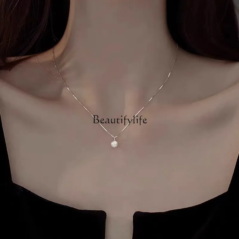 

Single pearl light luxury niche simplicity high versatile French temperament fashion neck