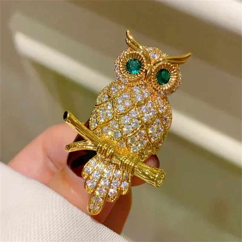 Fashion Exquisite Owl Brooch Vintage Sparkling Rhinestone Animal Pins For Women Men Clothing Accessories Jewelry Gifts