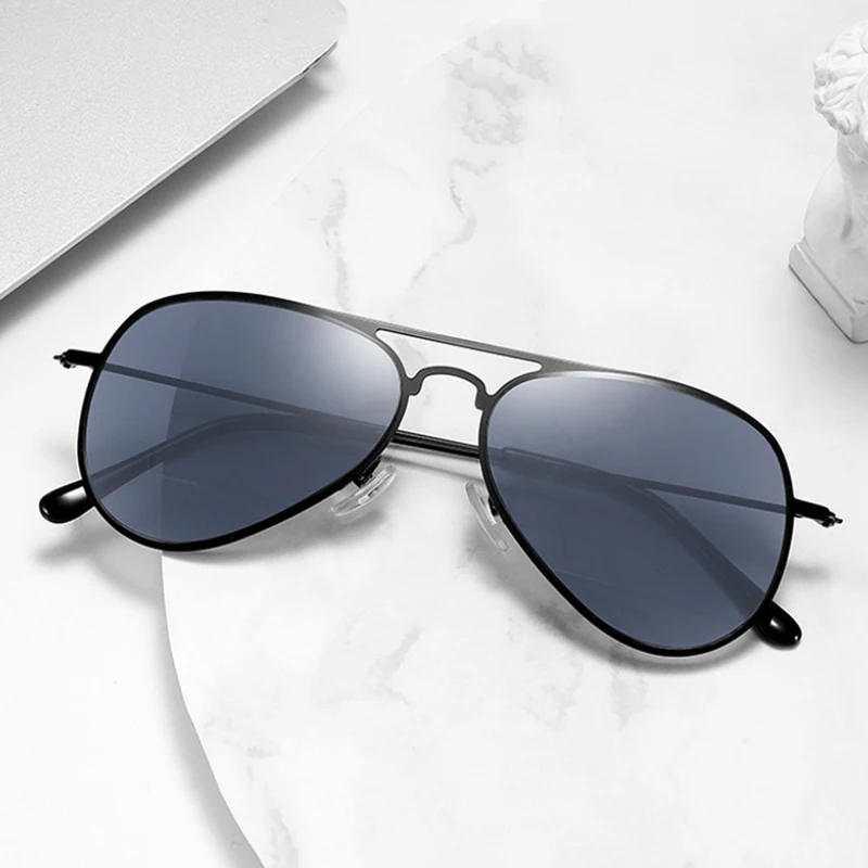 

Aviator Reading Glass Classic Outdoor Pilot Readers Sunglass for Men Metal Frame Driving Anti-blue Light Presbyopic Glasses