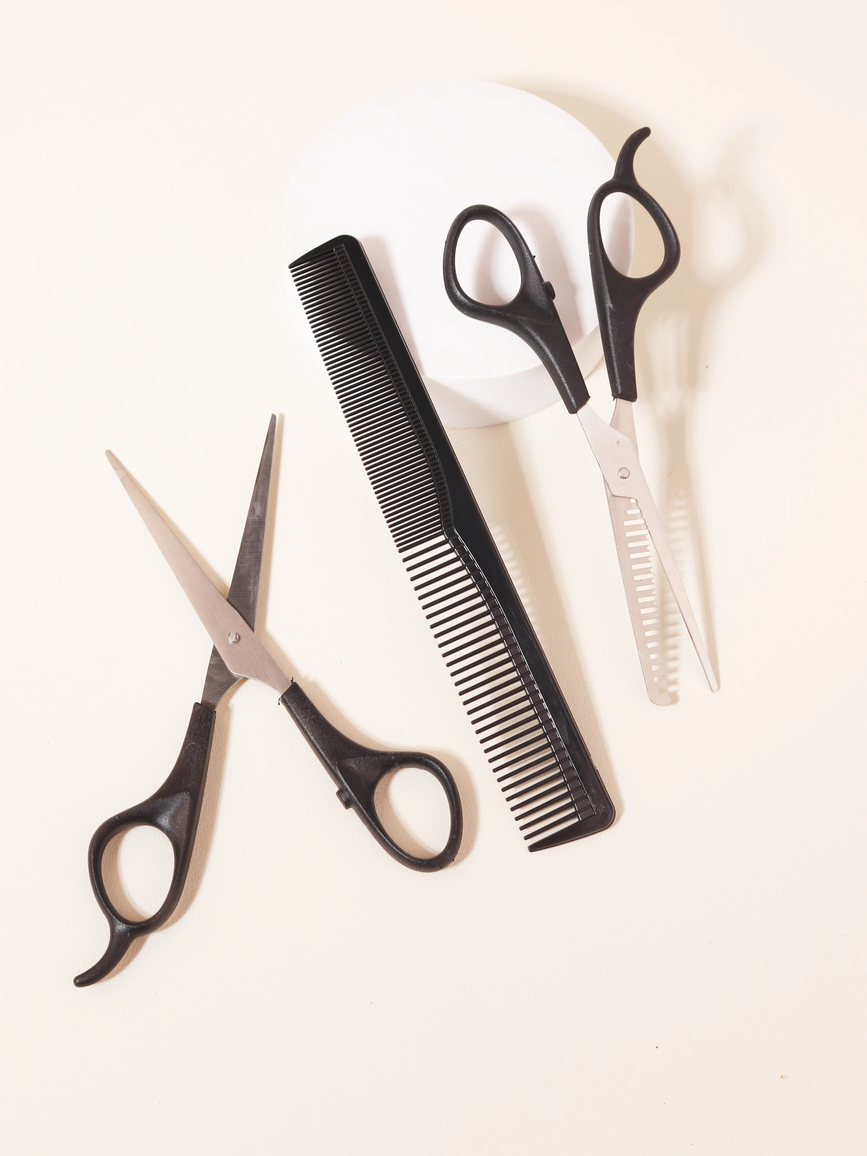 3pcs Scissors Sets-Suitable for Thinning and Styling Hair-for Men and Women for Finishing, Point Cuts, and Flat Cuts