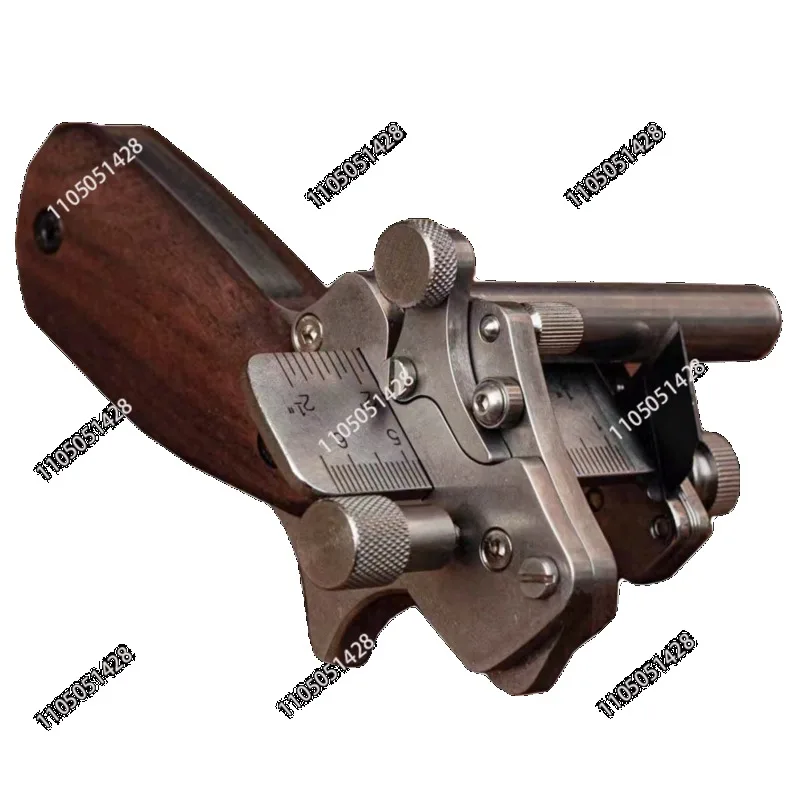 

1PC Nattools Leather Strip Cutter Roller Type Leather Craft Belt Cutting Tool with Metric-Inch Double Scale 10-60MM Adjustable