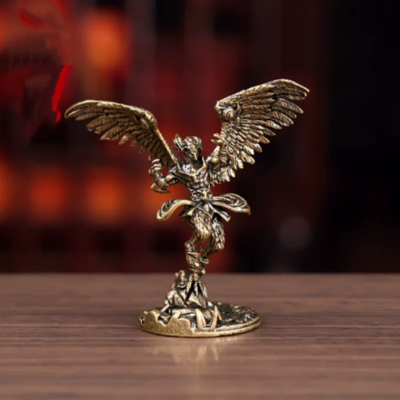 Vintage Brass Mini Golden-Winged Roc Statue - Traditional Tea Pet Lei Zhenzi Figurine, Home Desktop Handheld Ornament