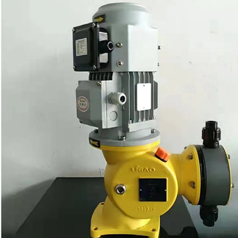 Bomba dosificadora de diafragma GM PVC/304/316/Ajustable 25-500