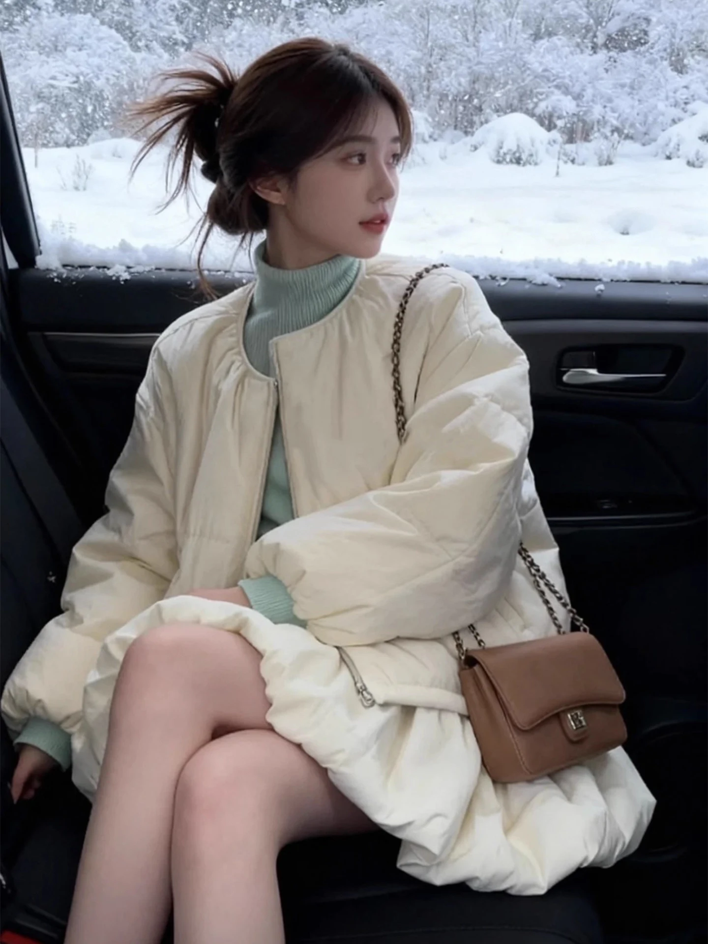 

Fashionable Pure Color Short Cotton Jacket Women's Winter New Gentle Style High Waist Flower Bud Half Skirt Set