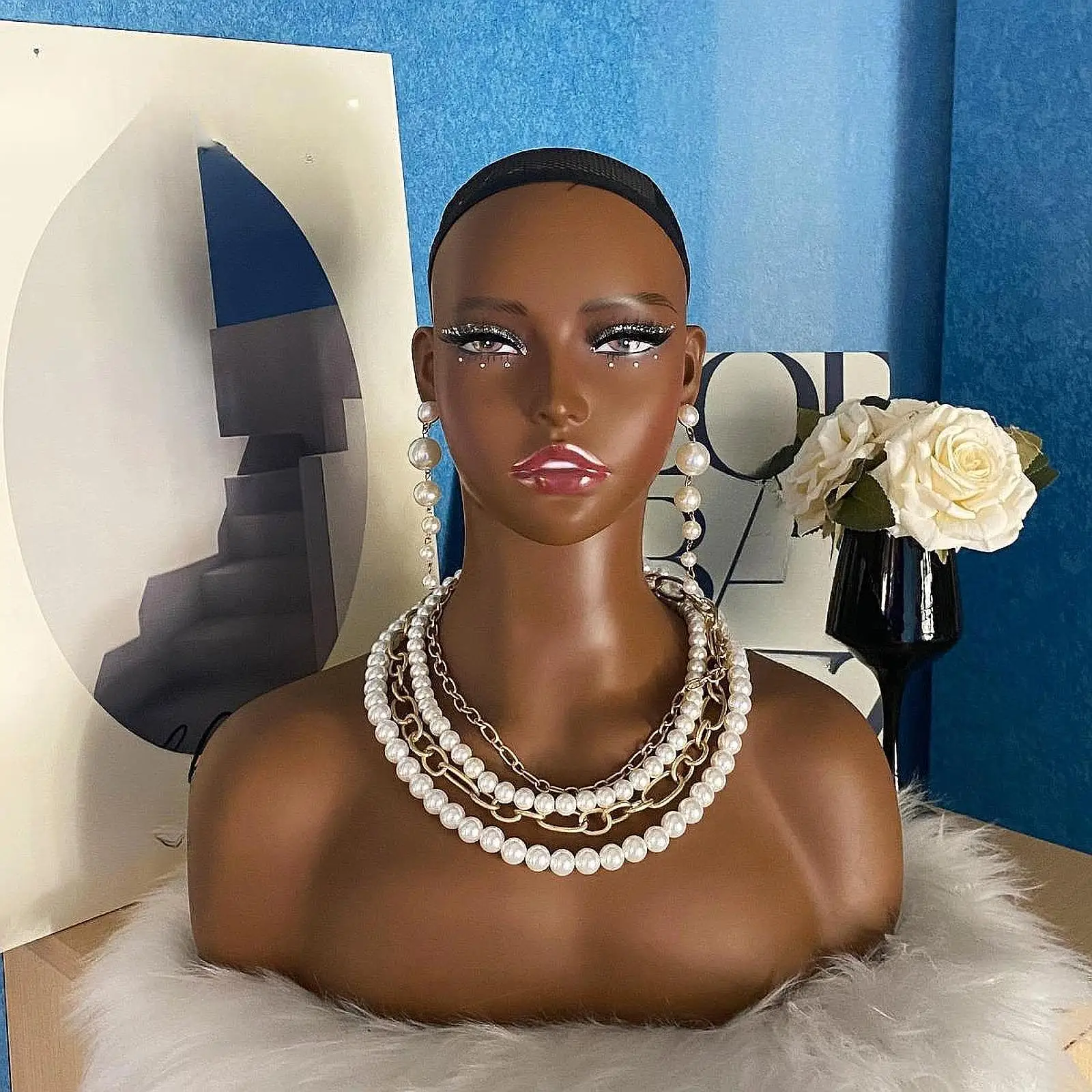 Realistic Female Mannequin Head with Makeup Beauty Accessories Wig Holder Wig Display Model Manikin Head Bust for Wig Jewelry