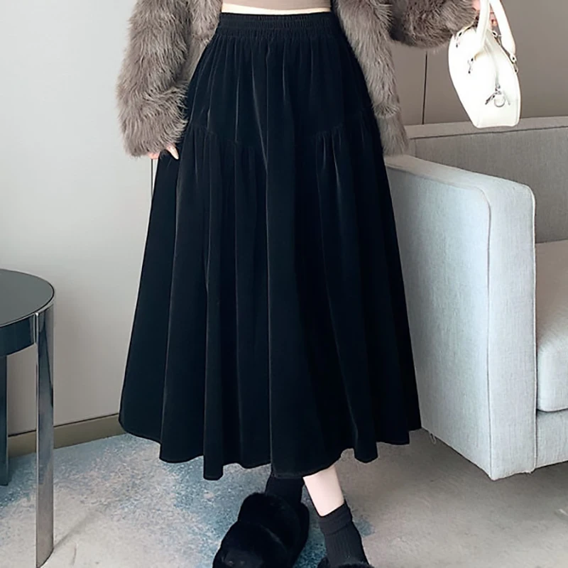 Black Velvet High-end Skirt 2025 Autumn Winter Fashion Simple Versatile Skirts Women's Daily Commuter High-waist A-line Skirt