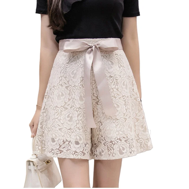 شورت دانتيل نسائي فضفاض لصيف 2025 تنورة كورية ضيقة واسعة الساق على شكل حرف A