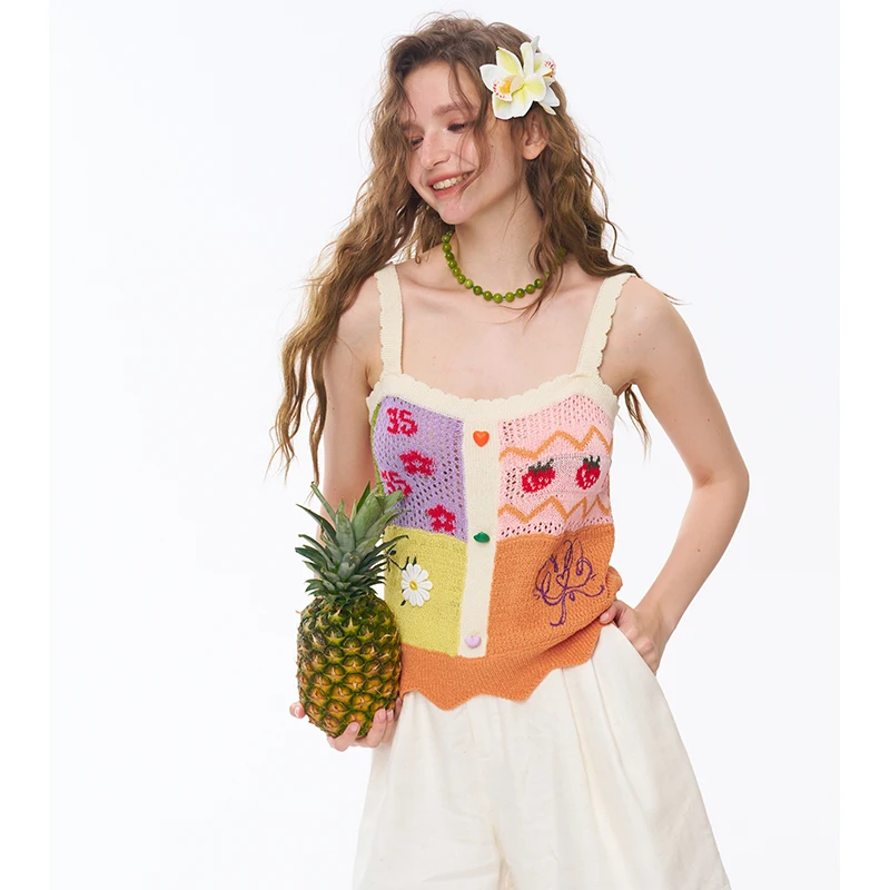 ELFSACK Women's Cropped Tank Top with Patchwork Knit & Strawberry Floral Print, Lace Trim Sleeveless Cami for Summer