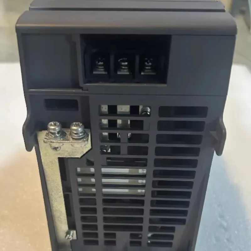 

New and Original MDS-DH-V1-160 MDS-C1-V1-10 MDS-DH-V2-8080 MDS-D-CV-450 AC Servo Motor Automation Parts One Year Warranty