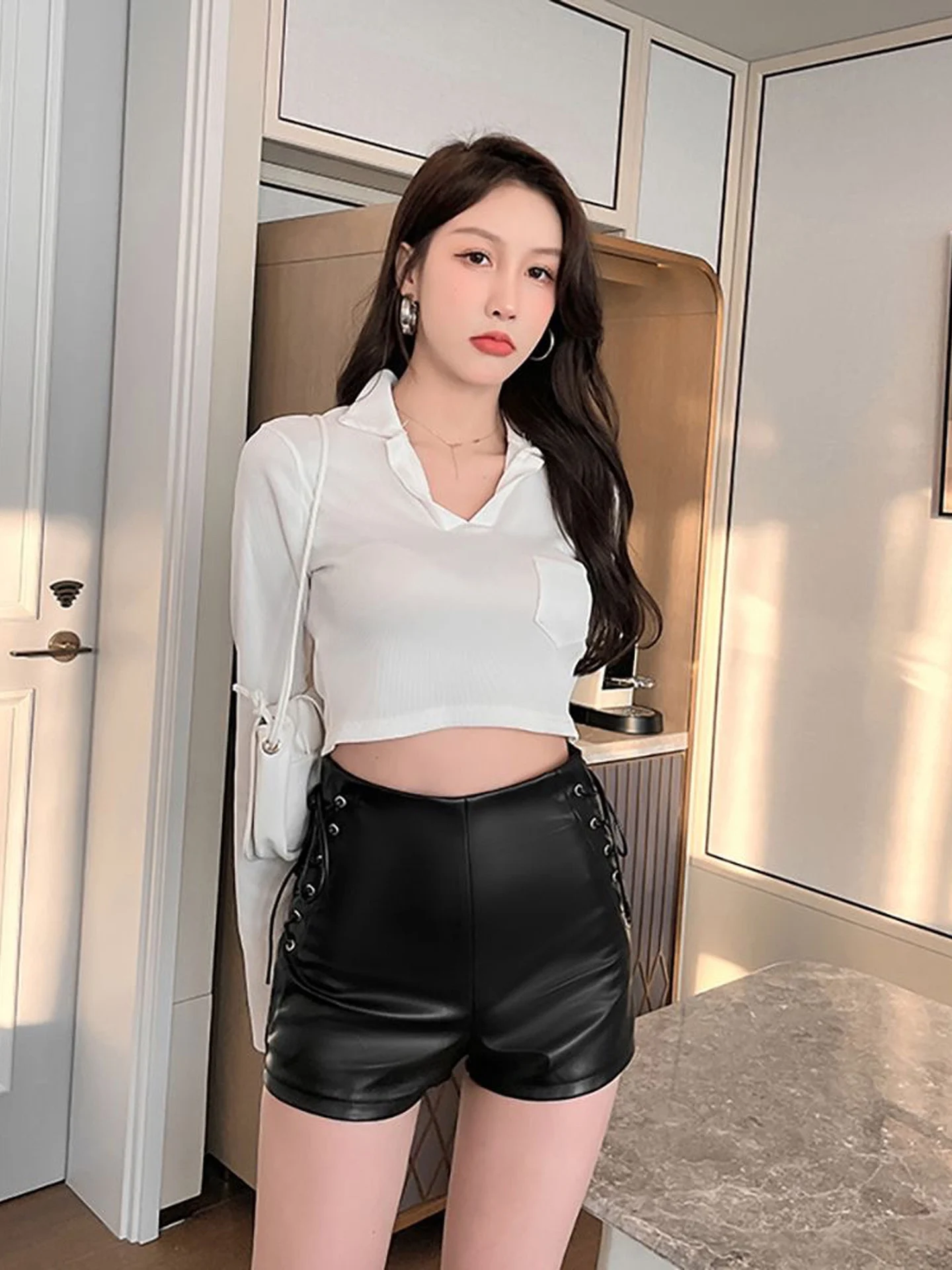 Black High Waist Fitting Leather Shorts Women's Sexy Tightening Casual Pants Spring Autumn Season PU Material Straight Leg