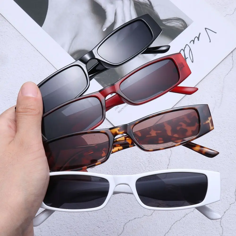 Damenmode UV400 Brillen Retro Sonnenbrille Kleiner Rahmen Schmale Sonnenbrille Kleine Rechteckige Sonnenbrille