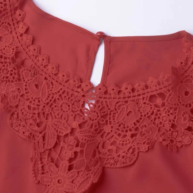 Bluse in Übergröße für Damen, Spitze, Rundhalsausschnitt, kurze Flügelärmel, lockeres, lässiges Sommer-Oberteil für den Alltag – Detail 7
