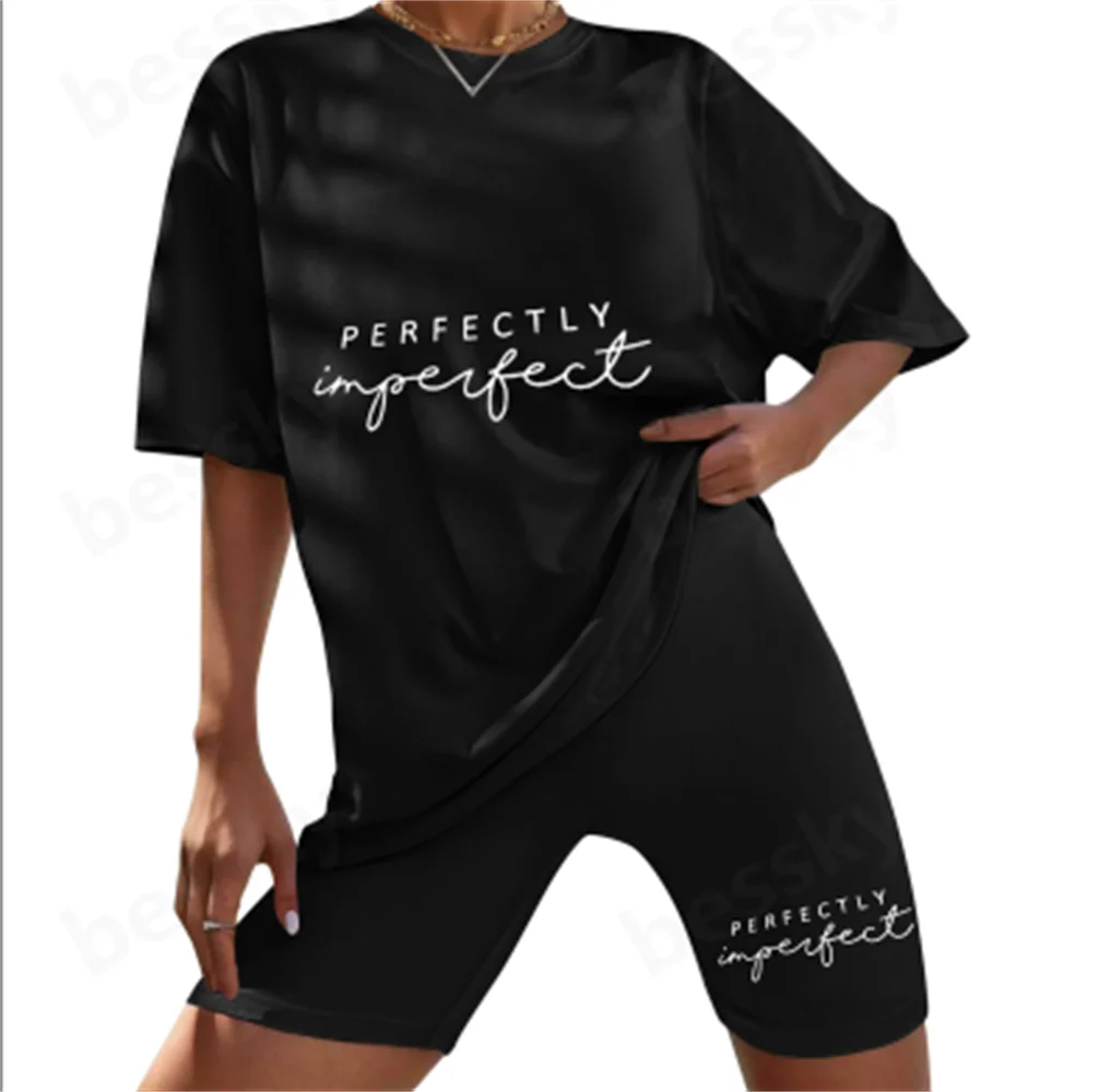 

Women's Short-Sleeved Blouse And Shorts Sports Suit Two-Piece Leisure Sportswear Set for Active Living