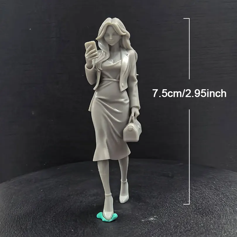 1/24 Unpainted Resin Businesswoman Miniature 7.5cm Office Lady Figure Urban Diorama DIY Painting Hobby Collectible Decor 1479