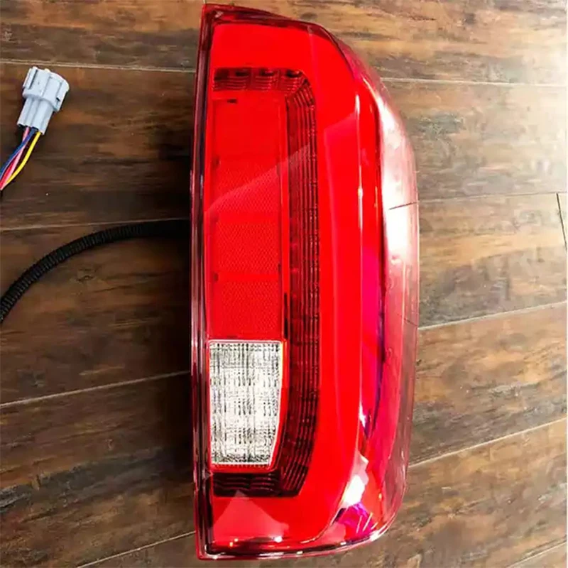 Car Tail Lamp Assembly Modified LED Tail Light For Nissan Navara NP300 2016 2017 2018 2019 2020 2021