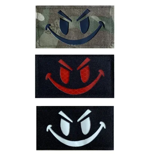 Smile Face Reflective Patch Middle Finger Meme Despise Badge Hook Back Adhesion Cartoon Look Tactical Emblem for Backpack Strap