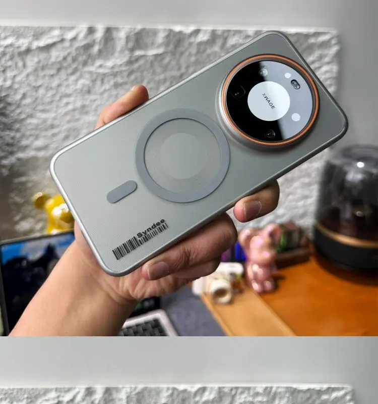 Funda para Huawei Mate 80 Pro, cubierta trasera rígida magnética mate de lujo para Huawei Mate 80 Pro, Funda protectora de carga inalámbrica