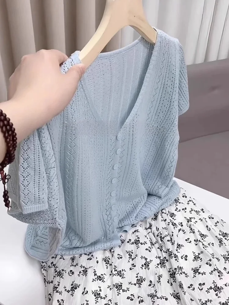 

Женский летний топ Ele V-Ne из ледяного шелка с V-образным вырезом, ажурный, на одной пуговице, дышащий, в корейском стиле