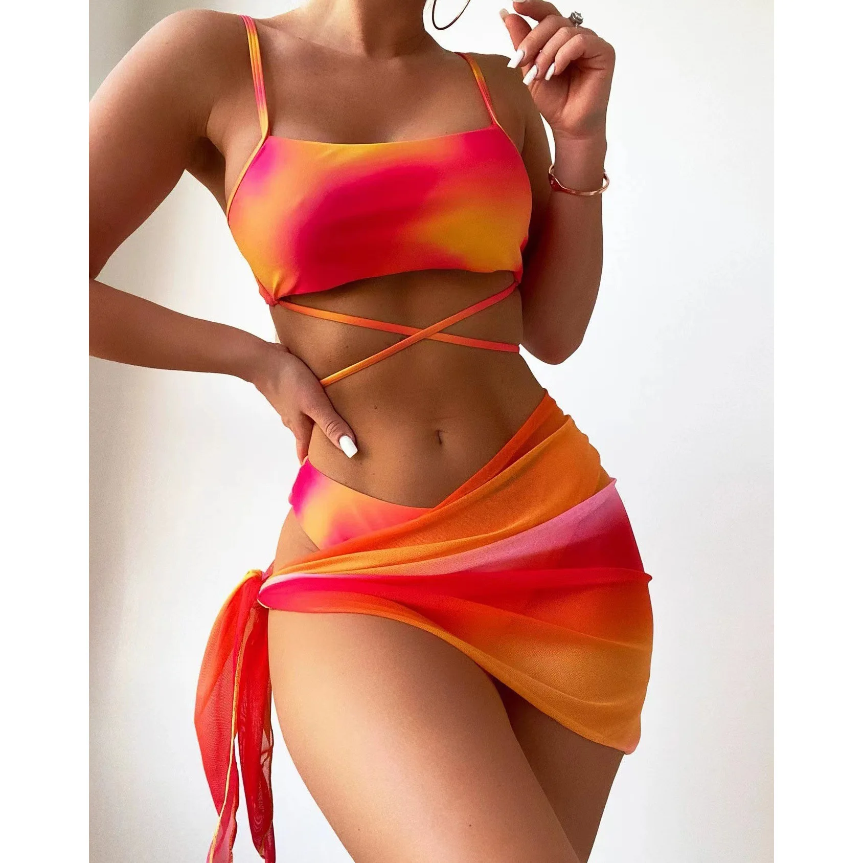 Biquíni tie-dye transfronteiriço wwimsuit feminino saia de malha de três peças biquíni dividido lingerie sexy vestido quente corpo sexy