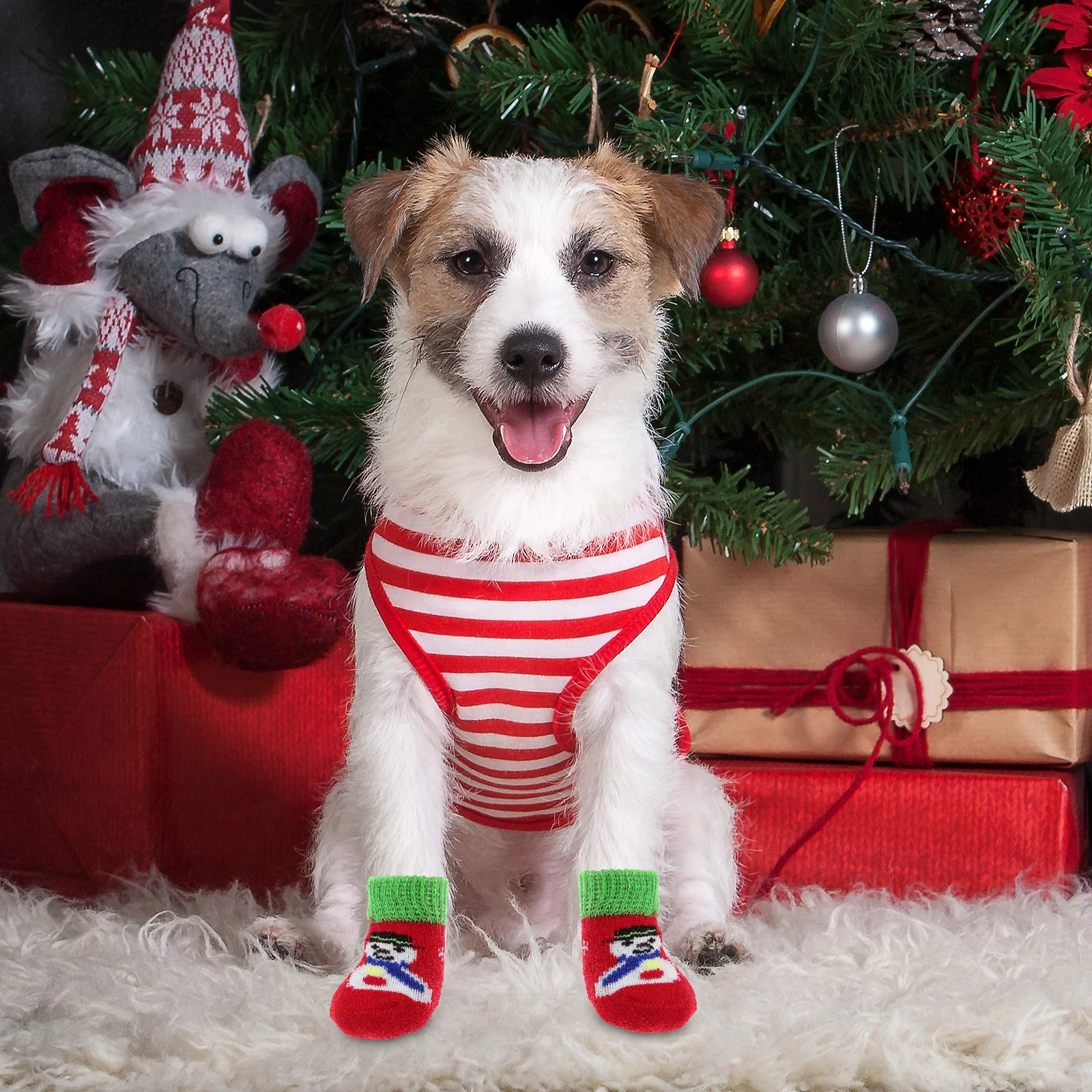 

4Sets Pet Christmas Socks Cotton Non Slip Cartoon Design Protect Paws Cold Snow Ice Salt Dog Cat Puppy Pet Socks