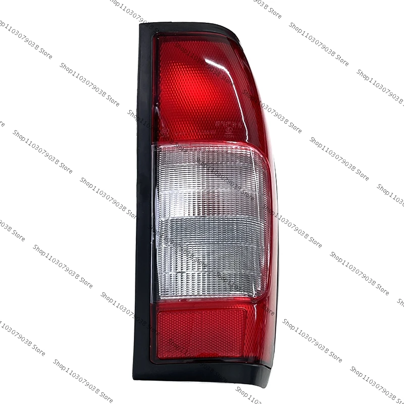 For Nissan Navara D22 P27P31 1997 1999 1999 2000 2001 2002 2003 2004 2005-2015 Auto Rear Tail Light Brake Lamp