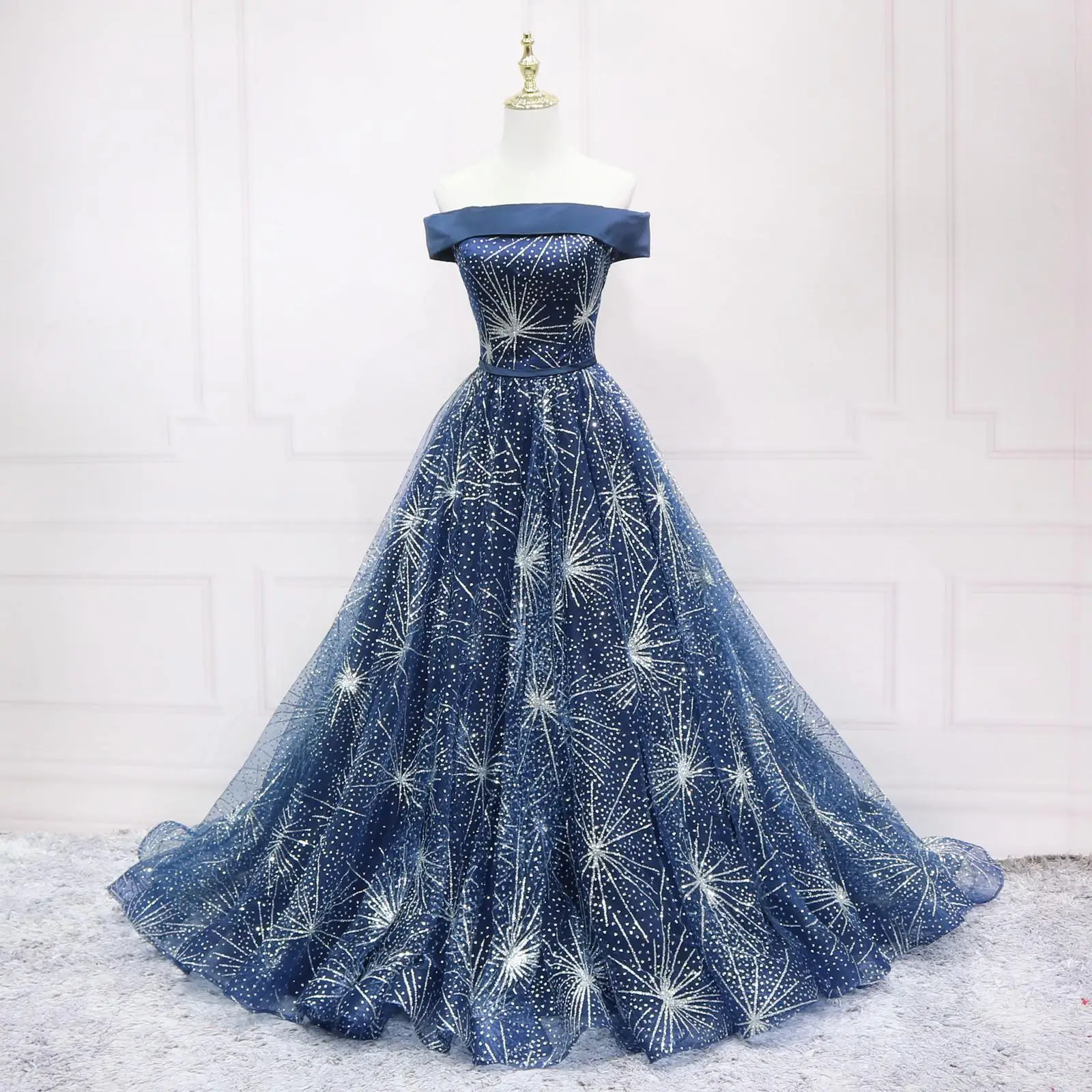 

Customized Navy Blue Printed Evening Dress Off Shoulder Sleeved A-line Floor Length Graduation Gown Sparkling Formal Party Dress