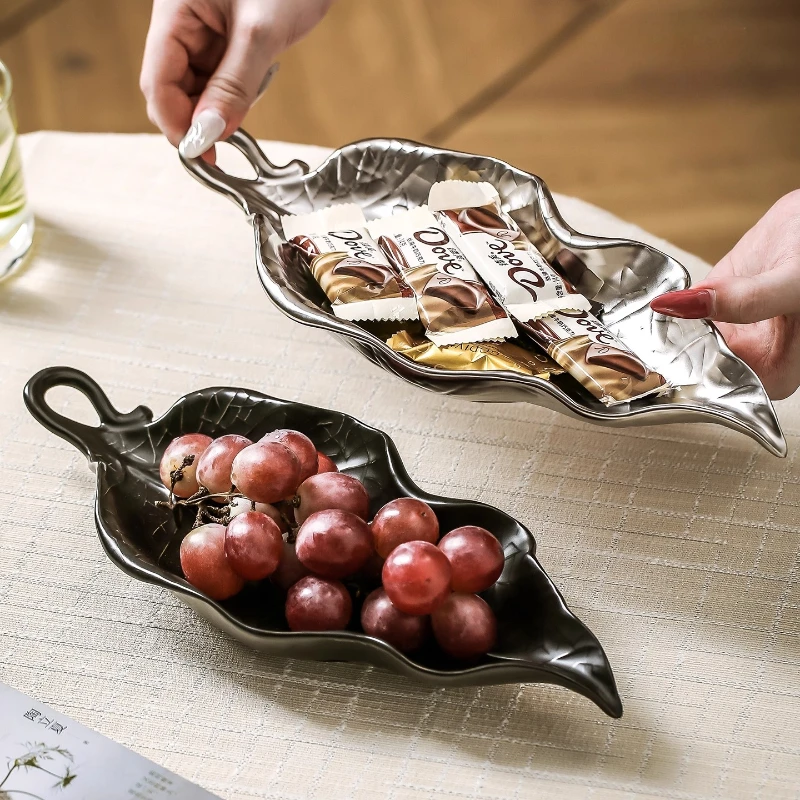 Ginkgo Leaf Ceramic Fruit Tray Candy Plate Snack Plate Dried Fruit Plate Small Items Storage Tray Creative Household Tableware