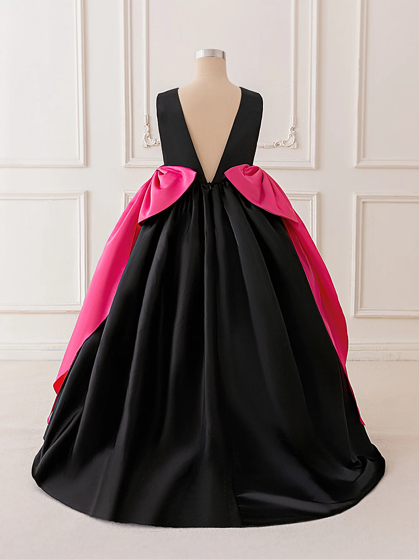 Backless Big Bow Bridesmaid Party Girls Dress Elegant Wedding Birthday Princess Prom Dresses for Girls Graduation Host Ball Gown