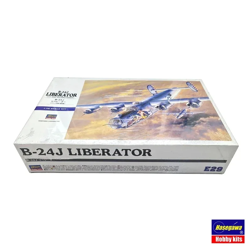 Hasegawa Kit Model rakitan 01559 B-24J Liberator timbangan 1/72 Bomber berat